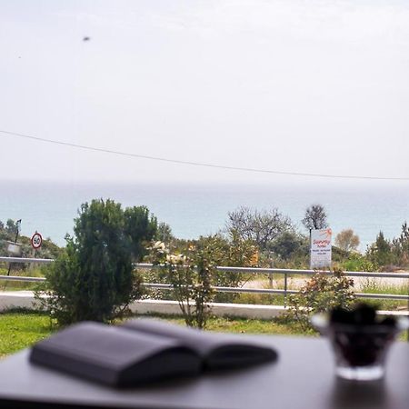 El Mare Seaside Retreats - Bespoke Luxury Getaways Villa ลิเมนาเรีย ภายนอก รูปภาพ