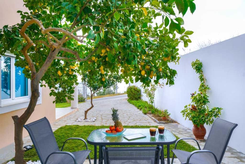 El Mare Seaside Retreats - Bespoke Luxury Getaways Villa ลิเมนาเรีย ภายนอก รูปภาพ