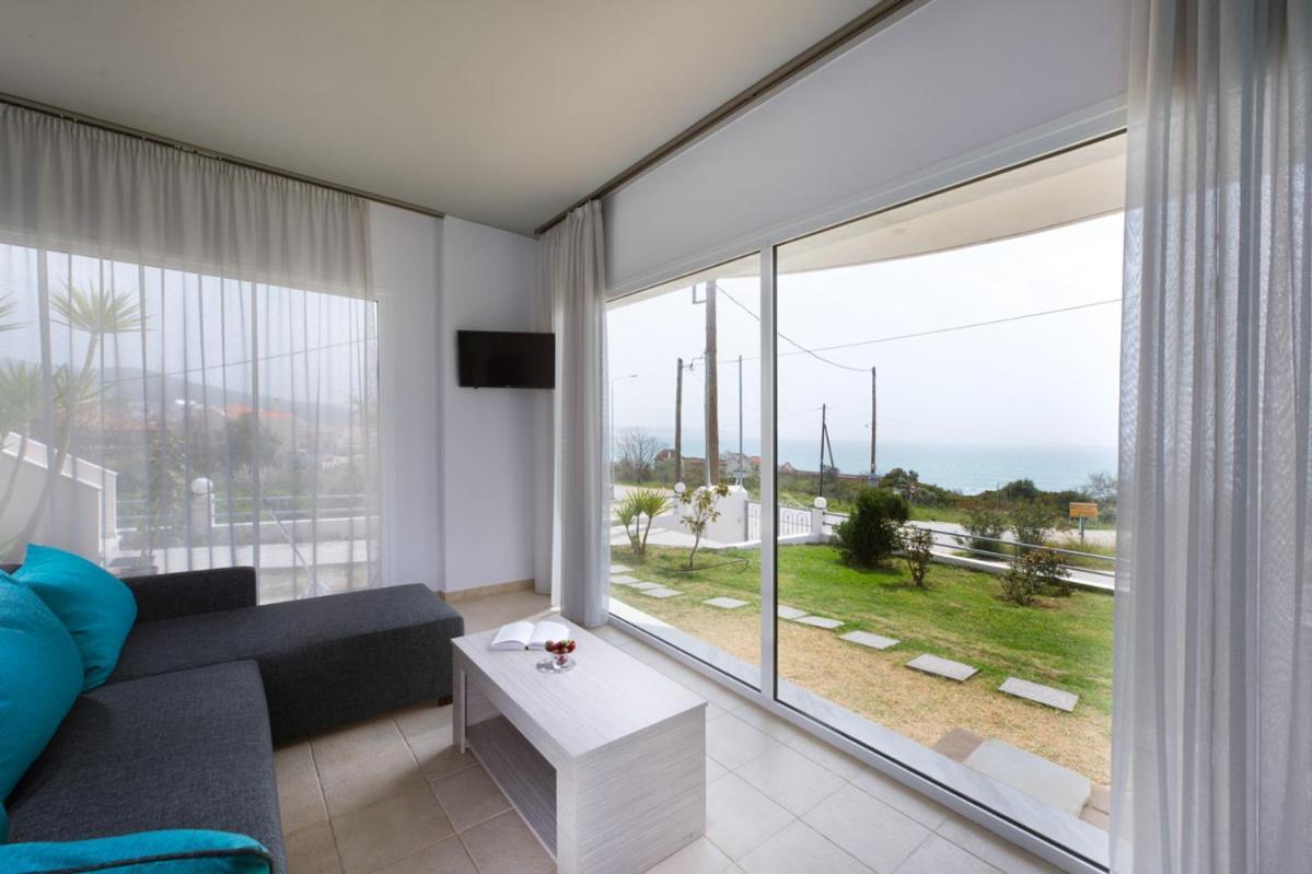 El Mare Seaside Retreats - Bespoke Luxury Getaways Villa ลิเมนาเรีย ภายนอก รูปภาพ