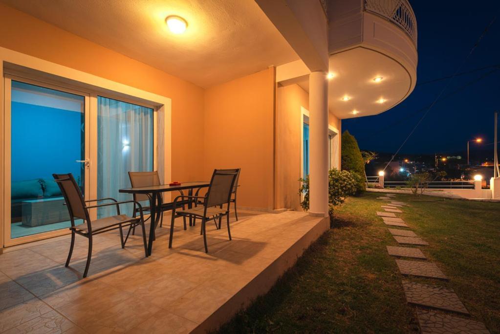 El Mare Seaside Retreats - Bespoke Luxury Getaways Villa ลิเมนาเรีย ภายนอก รูปภาพ