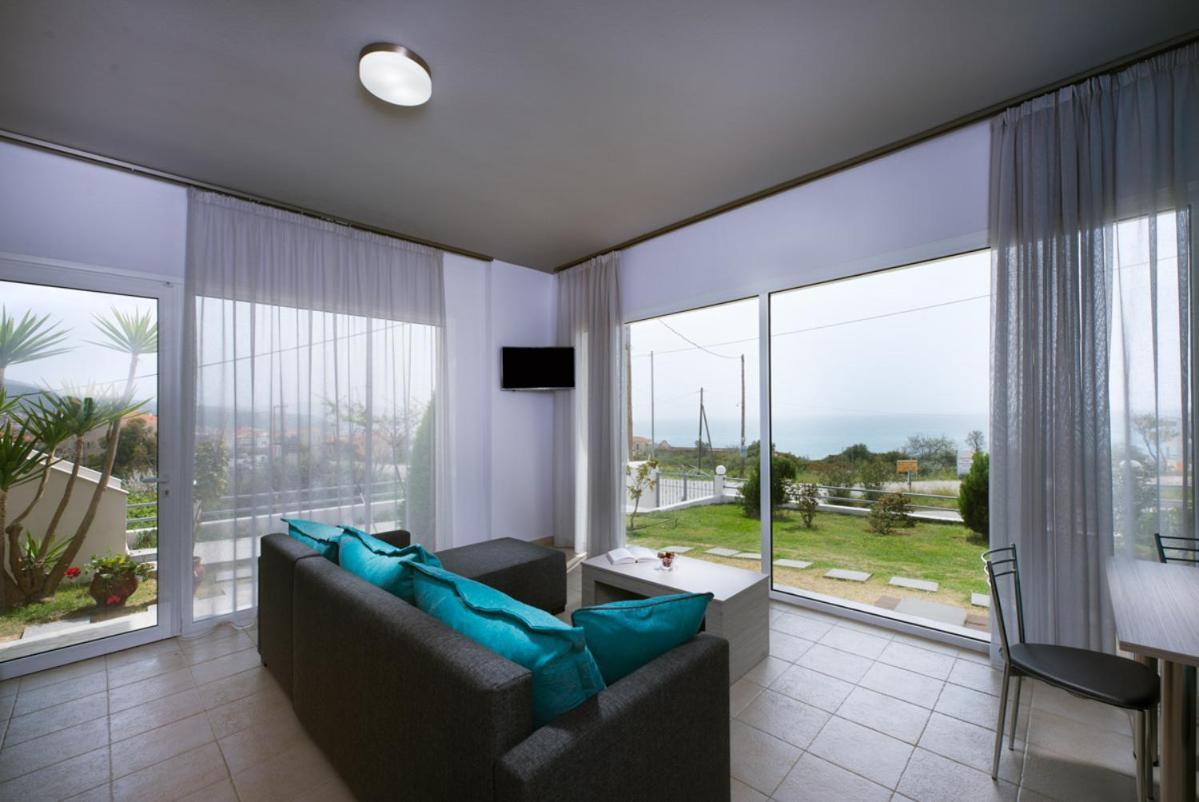 El Mare Seaside Retreats - Bespoke Luxury Getaways Villa ลิเมนาเรีย ภายนอก รูปภาพ