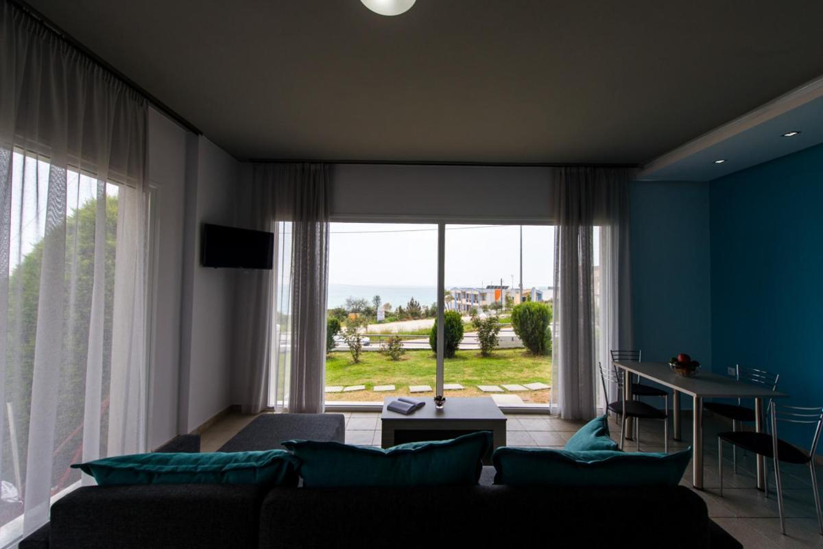 El Mare Seaside Retreats - Bespoke Luxury Getaways Villa ลิเมนาเรีย ภายนอก รูปภาพ